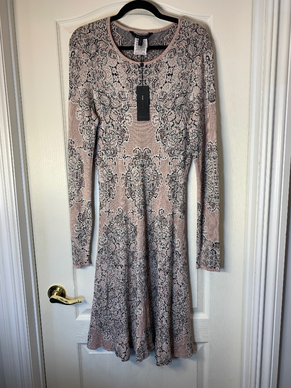 NWT BCBGMAXAZRIA Julisa Knit Fit & Flare Dress Size L Dusty Pink Silk Blend